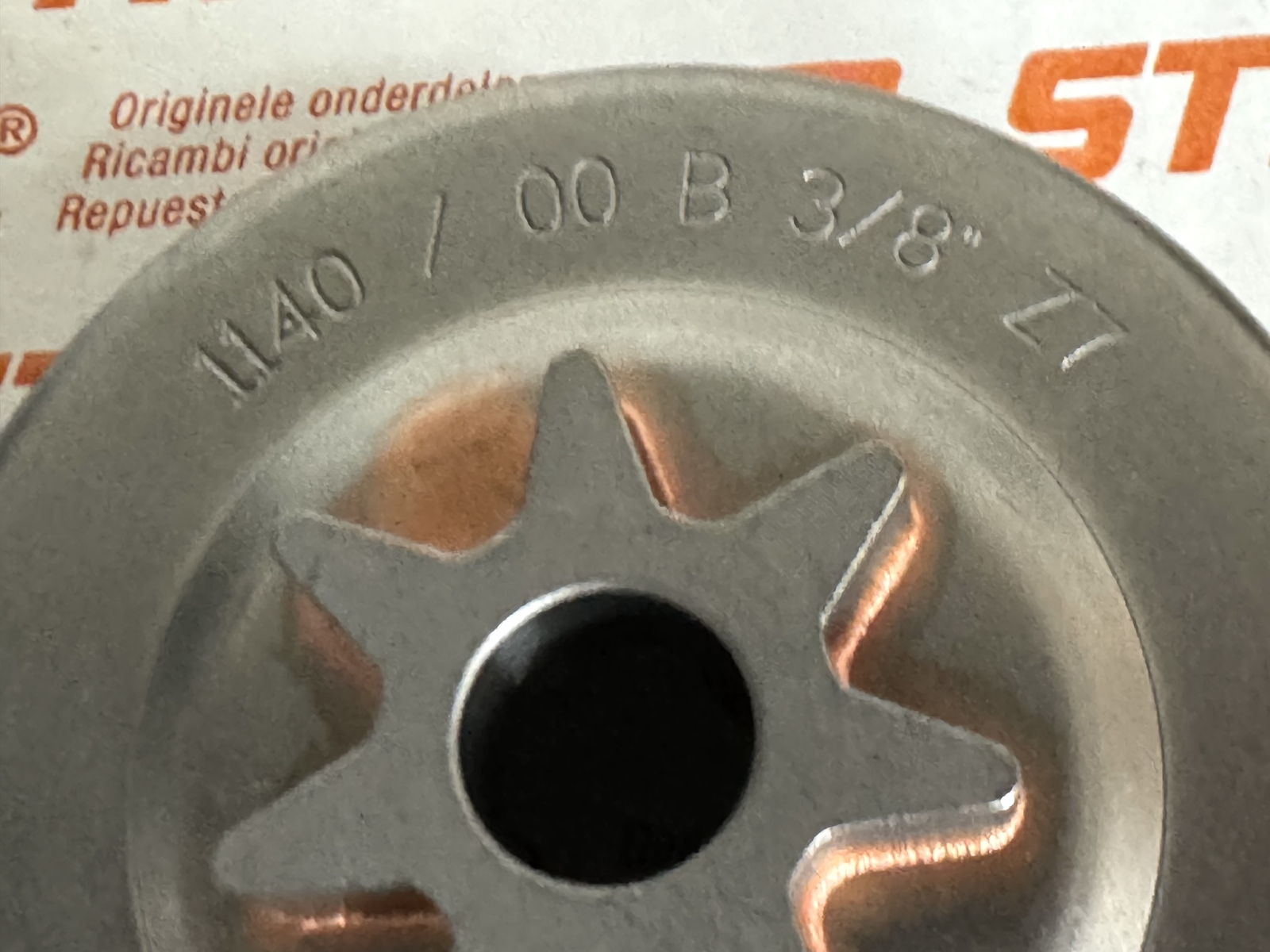 STIHL OEM CLUTCH DRUM CHAIN SPROCKET 1140 640 2000 3/8