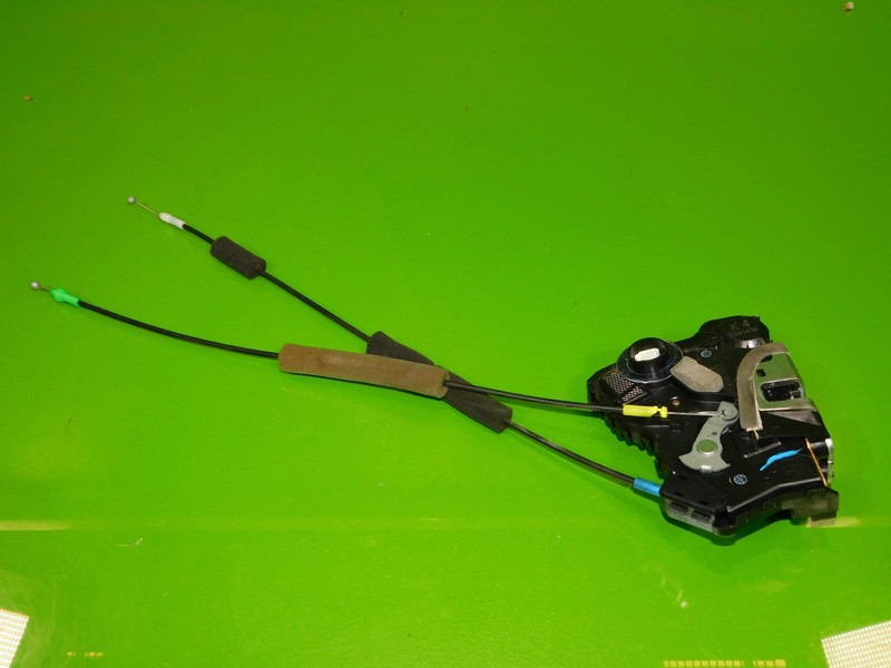 06-13 IS250 IS350 OEM passenger right front door lock actuator motor assembly