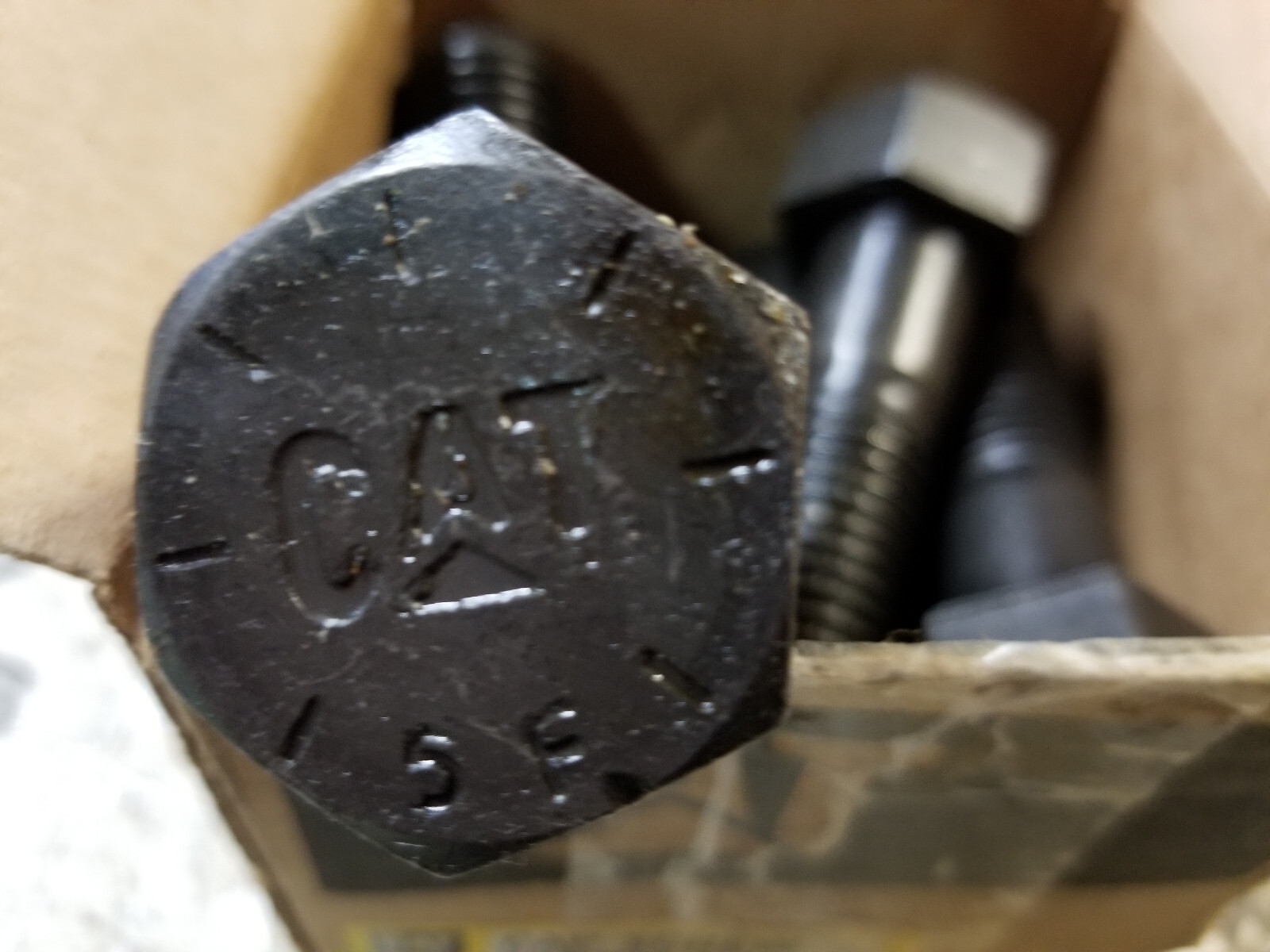 1 BOX OF 10 SCREWS CATERPILLAR 1D-4628 1D4628 - Picture 2 of 3