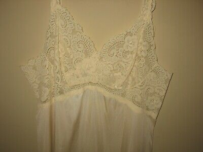 Vtg Olga Beige Slip or Nightgown Size 36 5'' Stretch Lace Bodice & 5'' Lace Bottom