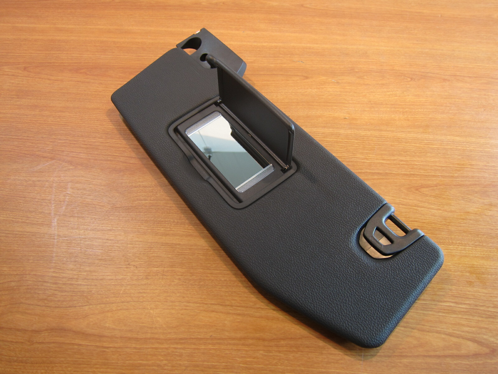 20182021 Jeep Wrangler JL Gladiator Left Drivers Side Illuminated Sun