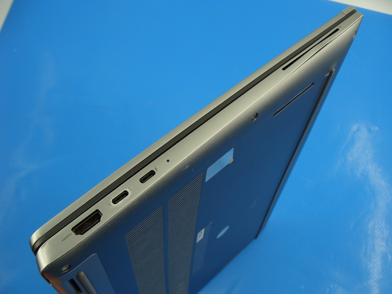 Dell Latitude 7640 16" FHD+ i7-1365U 32GB RAM 512GB SSD Win11 Pro - Thumbnail 9