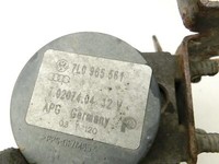 VW Touareg 7L 02-06 V8 4,2 228KW Umwelzpumpe Zusatzwasserpumpe VW Touareg 7L 02-06 01.07.2004 7L0965561 7.02074.04... Vorschau 5