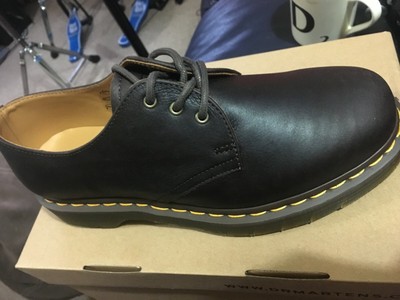 doc martens 1461 hardlife