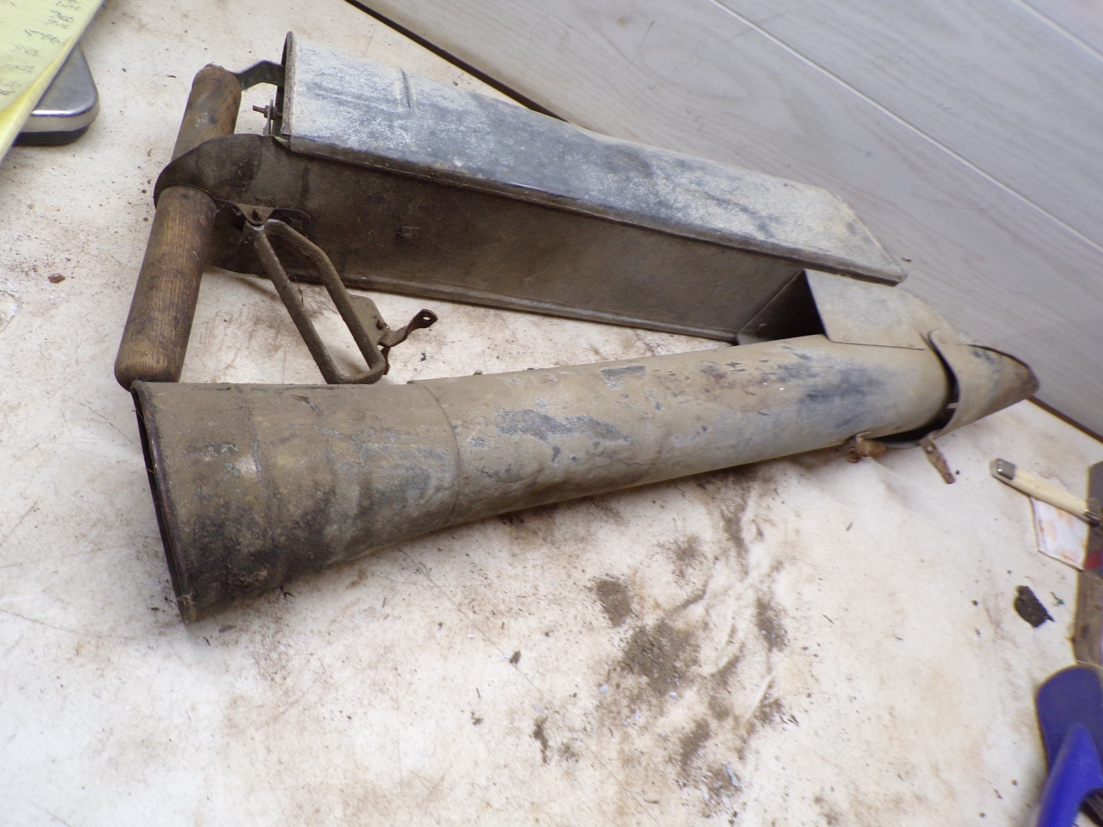 Primitive Old Metal Tube Garden Hand Potatoe Planter for deco