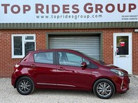 2017 Toyota Yaris 1.5 VVT-h Icon Tech E-CVT Euro 6 (s/s) 5dr HATCHBACK Petrol/El