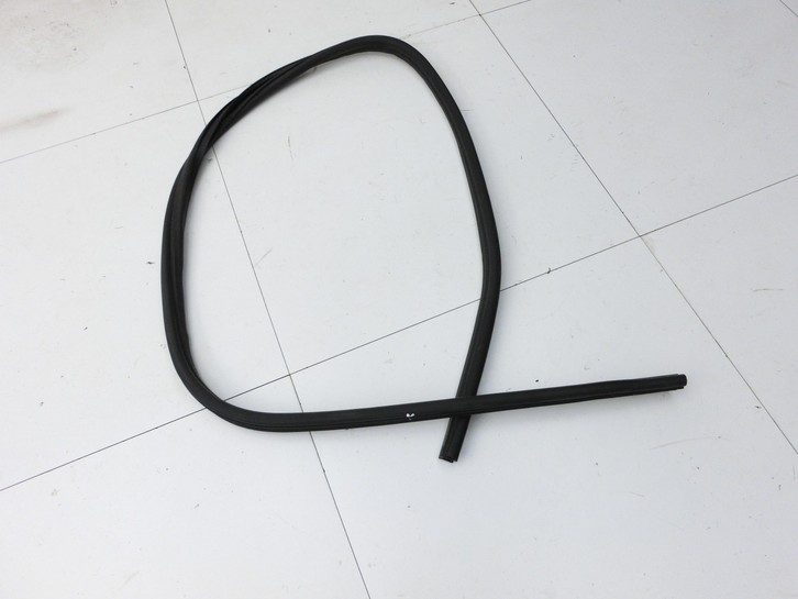 Mitsubishi Colt CZC 06-09 Cabrio Dichtung für Motorhaube Haubendichtung Mitsubishi Colt CZC 06-09 28.03.2007... Vorschau 2
