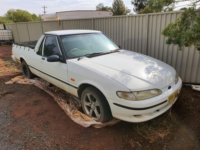 Ford falcon xh