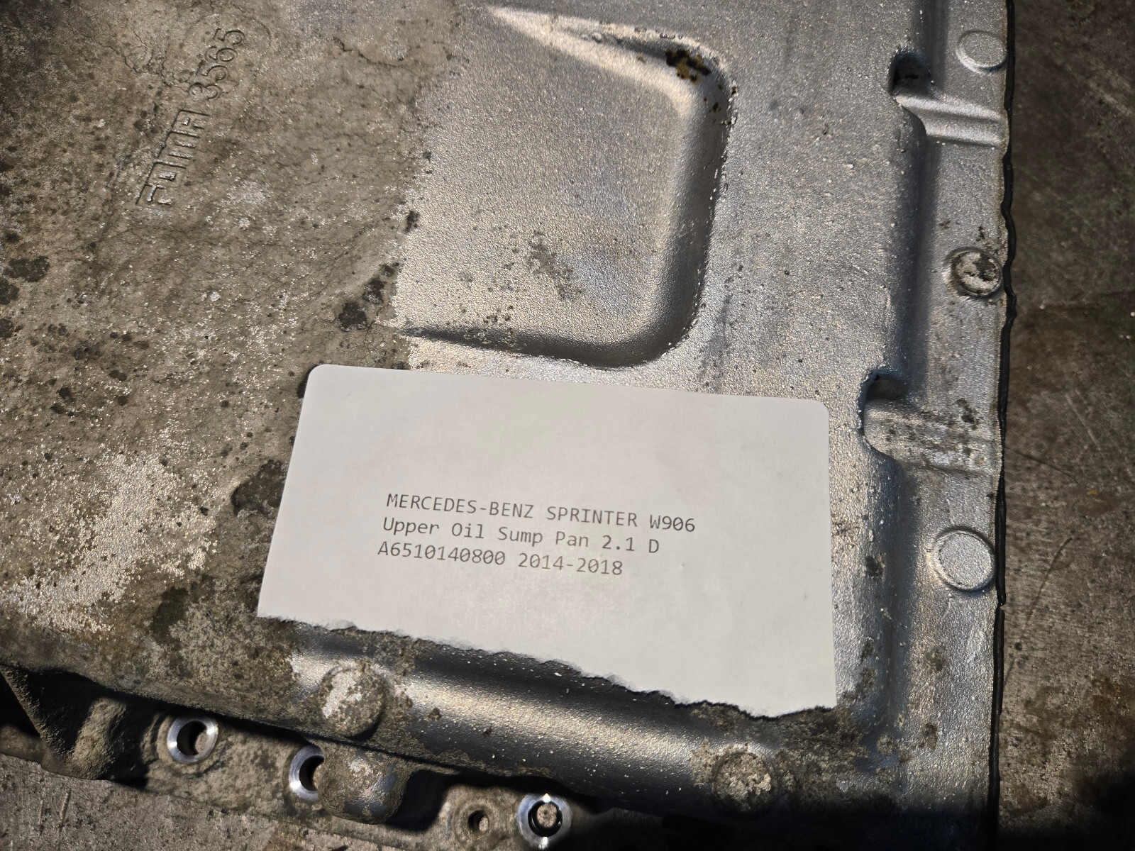Mercedes Sprinter W906 Oil Pan Top A6510140800 - Picture 2 of 14