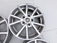 Suzuki Kizashi 09-16 4x Felgen Alufelgen 5X114.3 6.5X16Zoll ET35 Suzuki Kizashi 09-16 20.09.2012 KBA 49126 gebraucht Vorschau 6