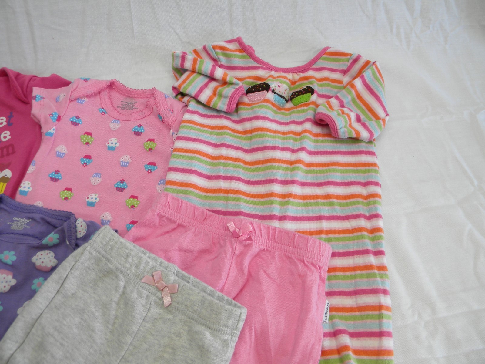 infant girl newborn nb 0-3  3 month cupcake mixed lot
