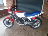 HONDA MVX250 TWO STROKE TRIPLE RARE MACHINE NEEDS NEW MAINS, PROJECT