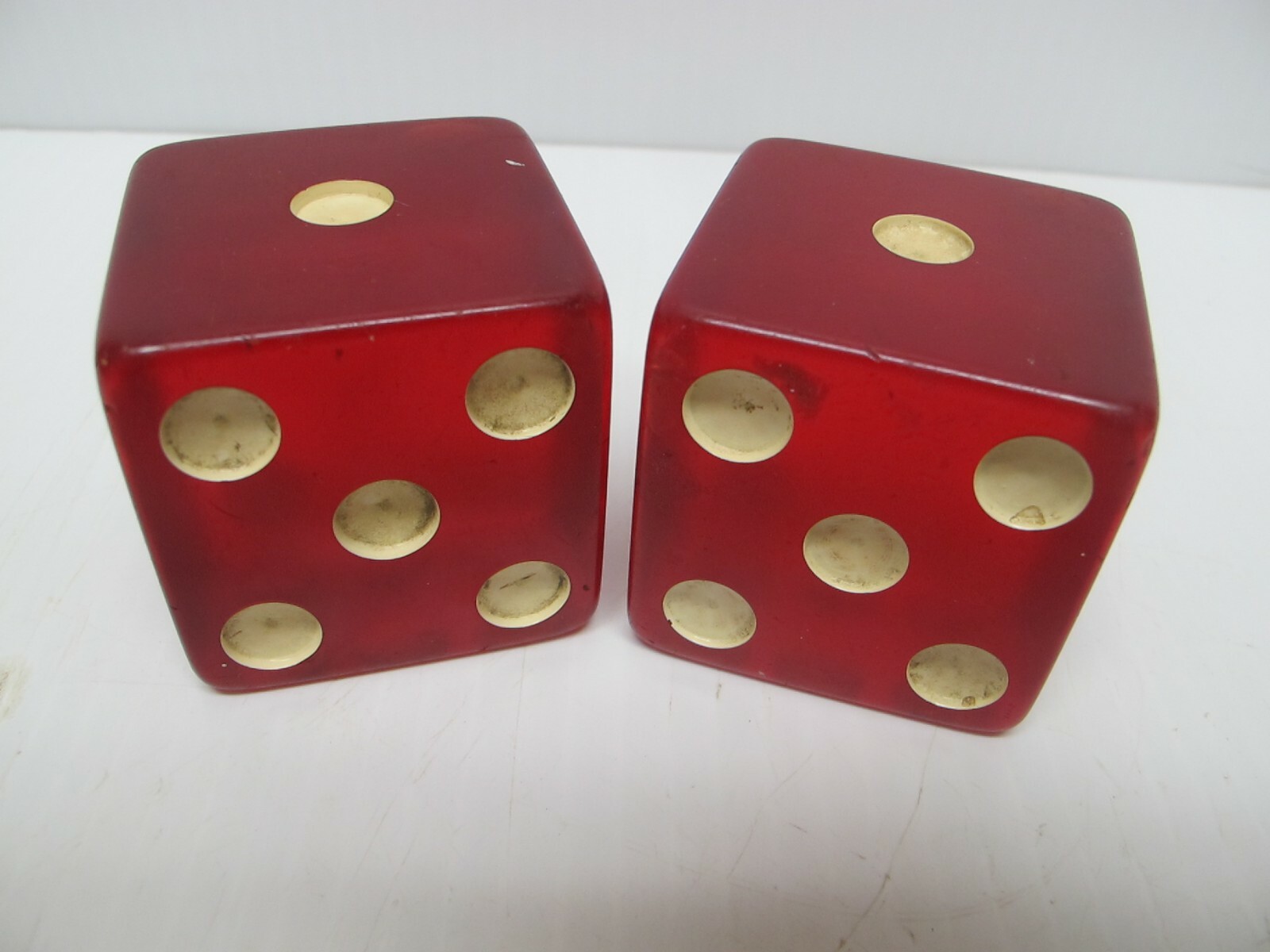 Pair Vintage Collectible Large Cherry Red Bakelite Dice~326 Pair Vintage Collectible Large Cherry Red Bakelite Dice~326