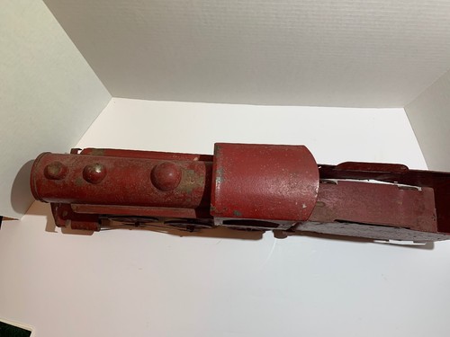 ANTIQUE TOY LOCOMOTIVE & COAL CAR 