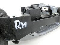 BMW F10 528i 10-13 Lim Türgriff Griff aussen Rechts Hinten A52 BMW F10 528i 10-13 07.10.2011 5121-7231930... Vorschau 7