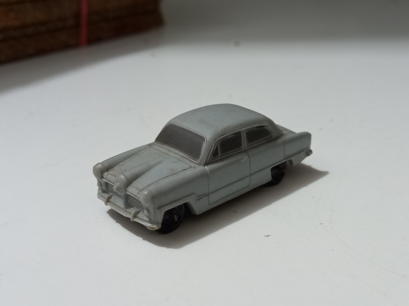 メルクリン　MARKLIN Ford Taunus 15M Märklin No. 8018 Ford Taunus 15M Light Olive Green 1/43 in