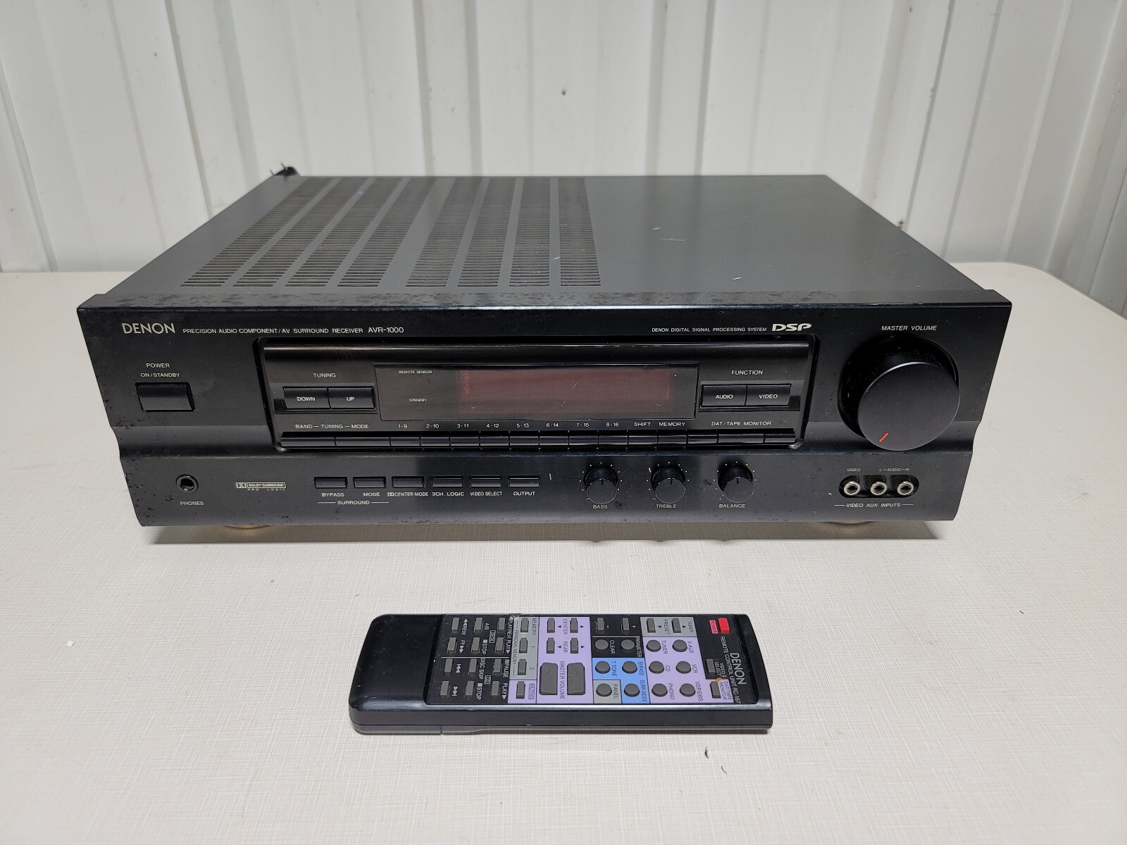 Denon AVR-1000 AV Surround Stereo Receiver Powers On No