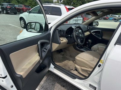 image 5 of interior