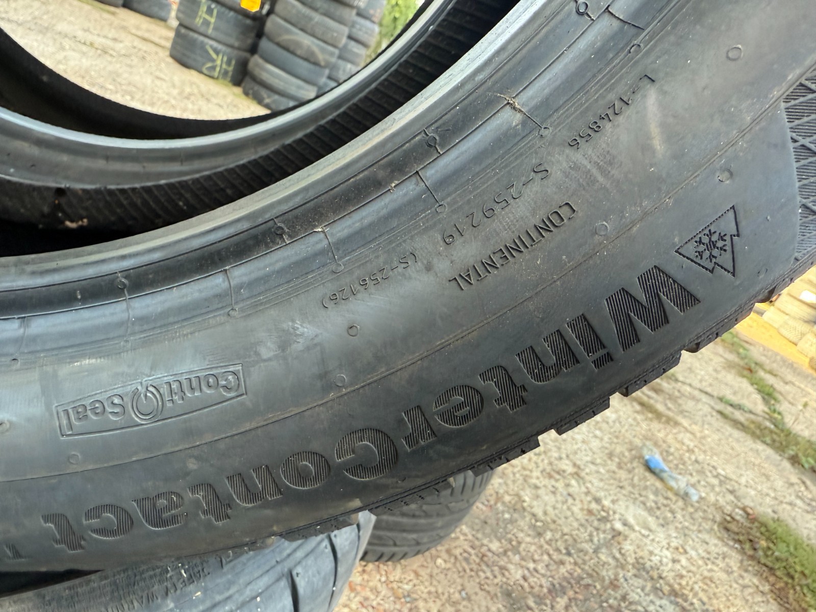 New 235 50 19 Continental, Winter, C-Seal, M+S, 99T, x1 Tyre (F1_tyres) YD284