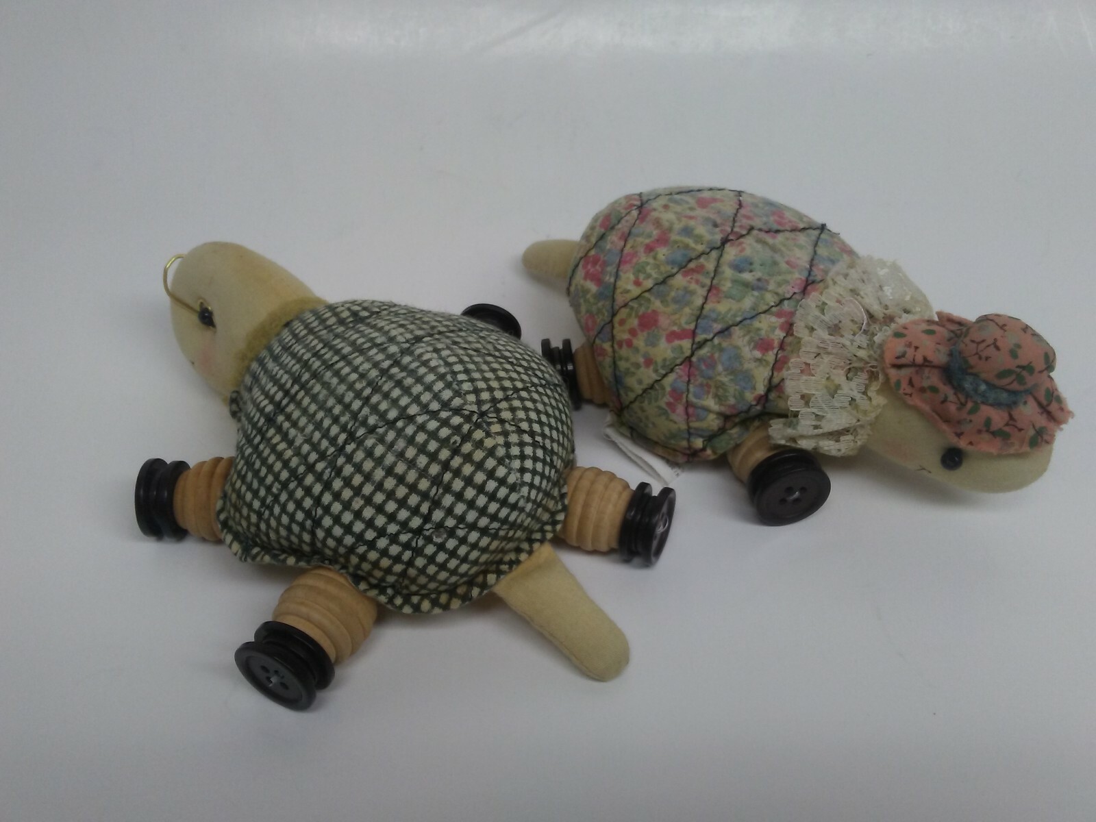 Vintage Collectible Pin Cushions Turtles Set of 2 Country Style 3