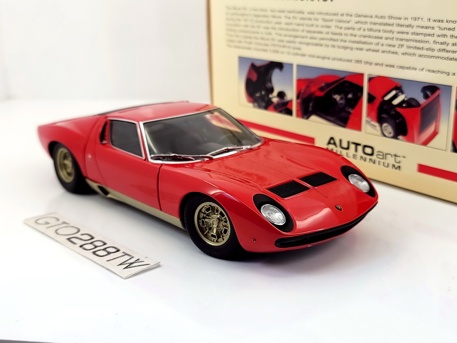 京商 ランボルギーニ Miura P400 SV 1/18 AUTOart AUTOart 1:18 scale Lamborghini Miura P400 SV Red/Gold Side