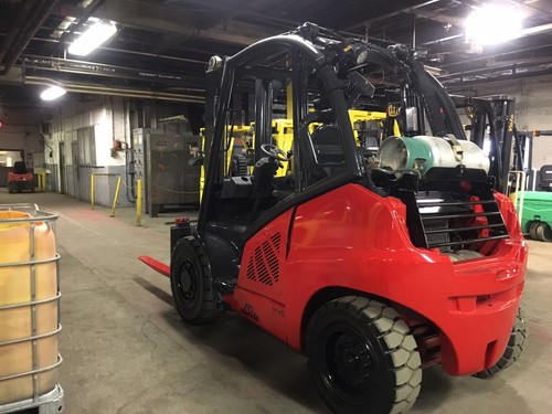 2015 Linde 9000 Lb Forklift Solid Pneumatic With 2 Stage Mast