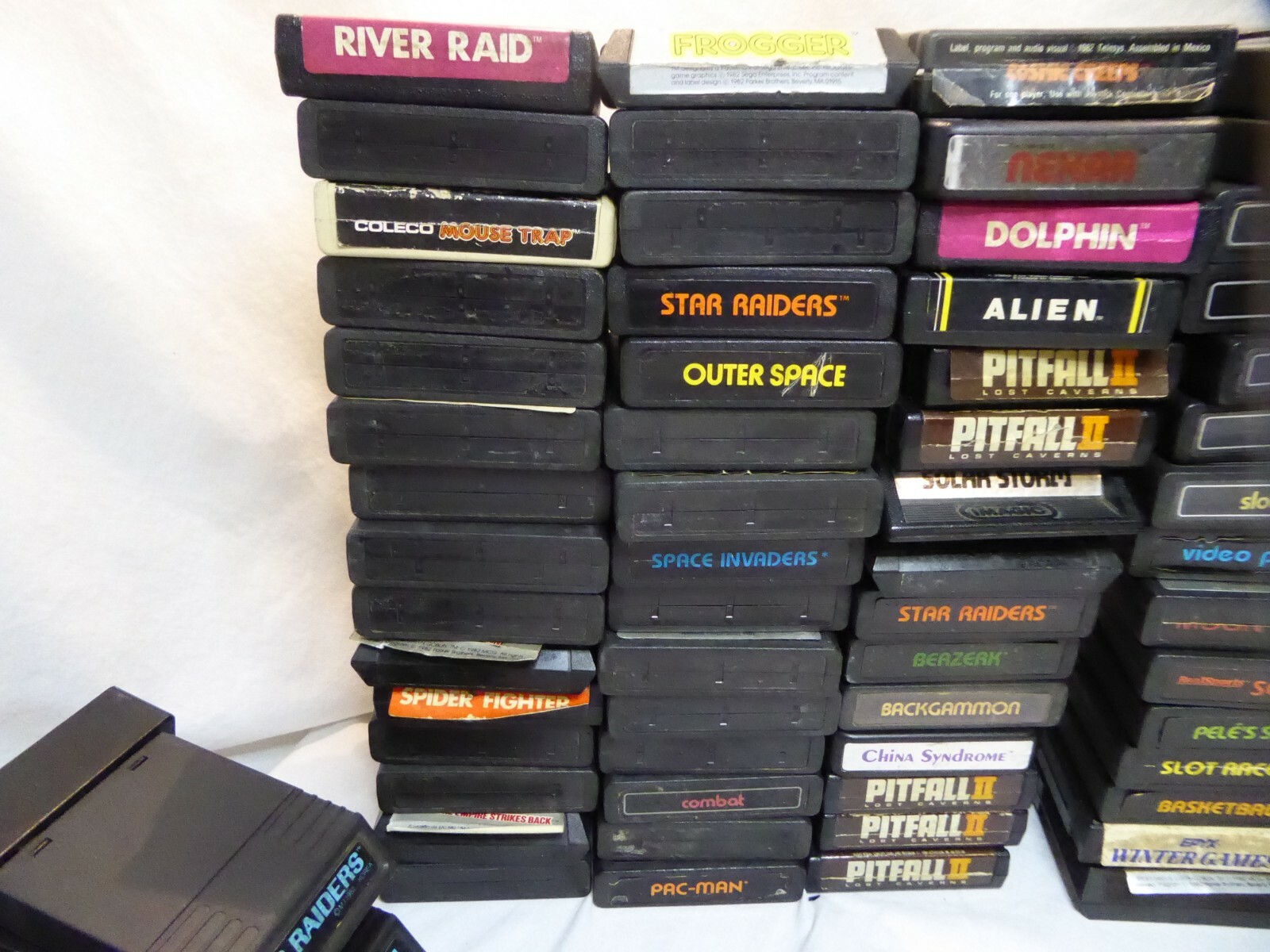 Atari 2600 lot of 100 games for parts homebrew