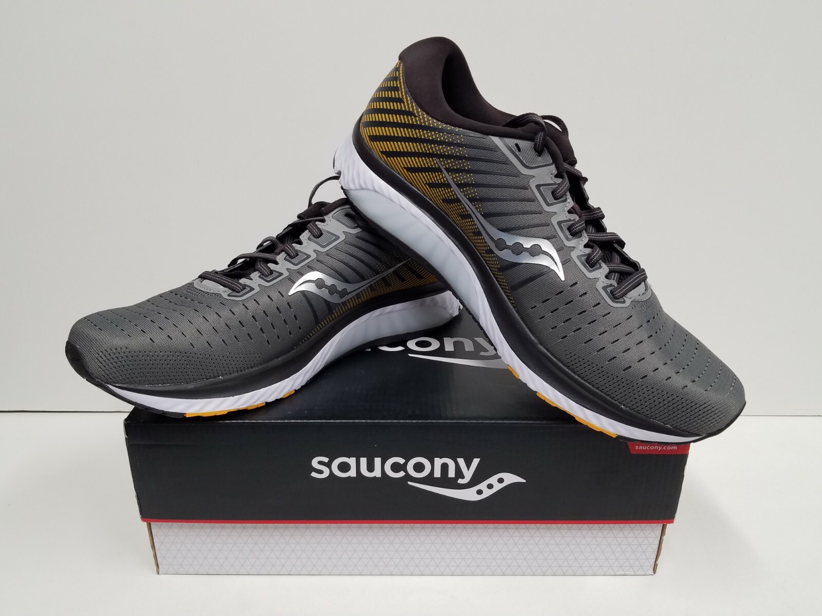 saucony guide 11