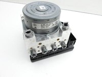 Mercedes W205 C180 14-19 ABS Steuergerät Aggregat Hydraulikblock Mercedes W205 C180 14-19 26.03.2015 A2054313612... Vorschau 4