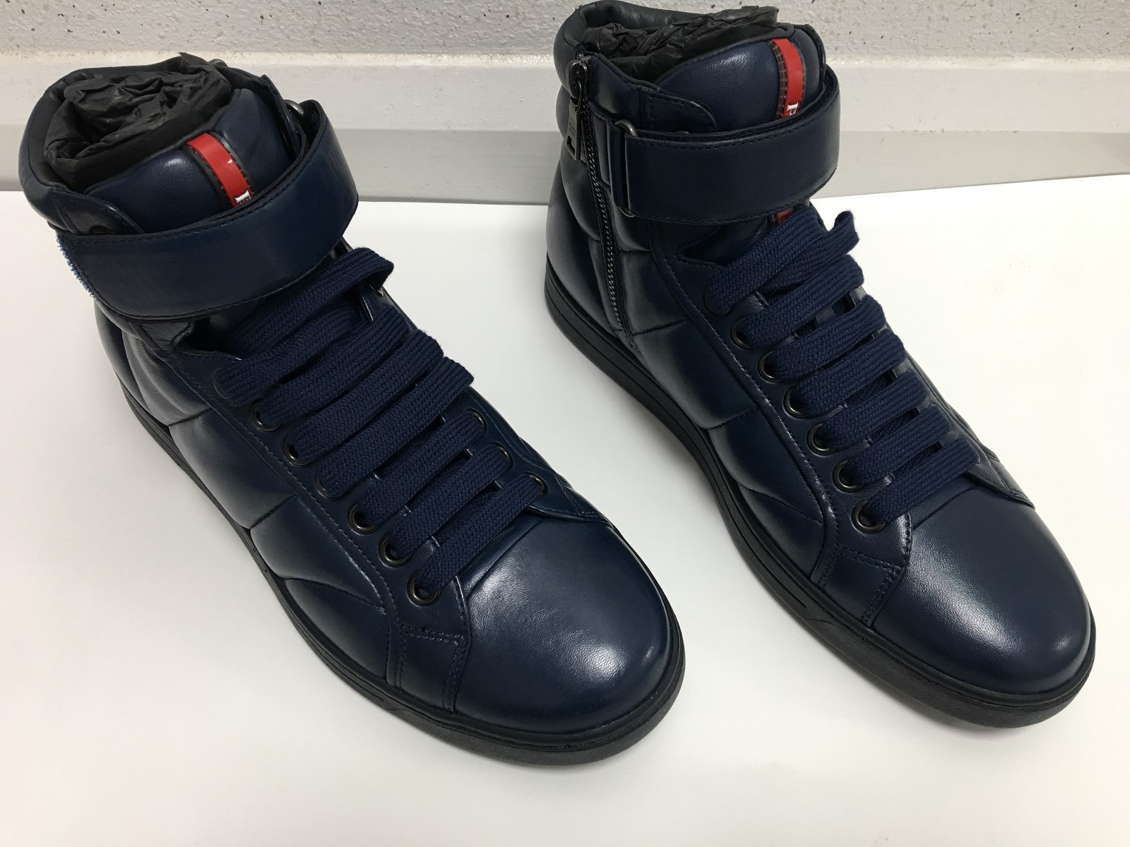 Prada アリゲーター　グローブ　7.5 上代24万 Prada アリゲーター グローブ 7.5 上代24万 レディース