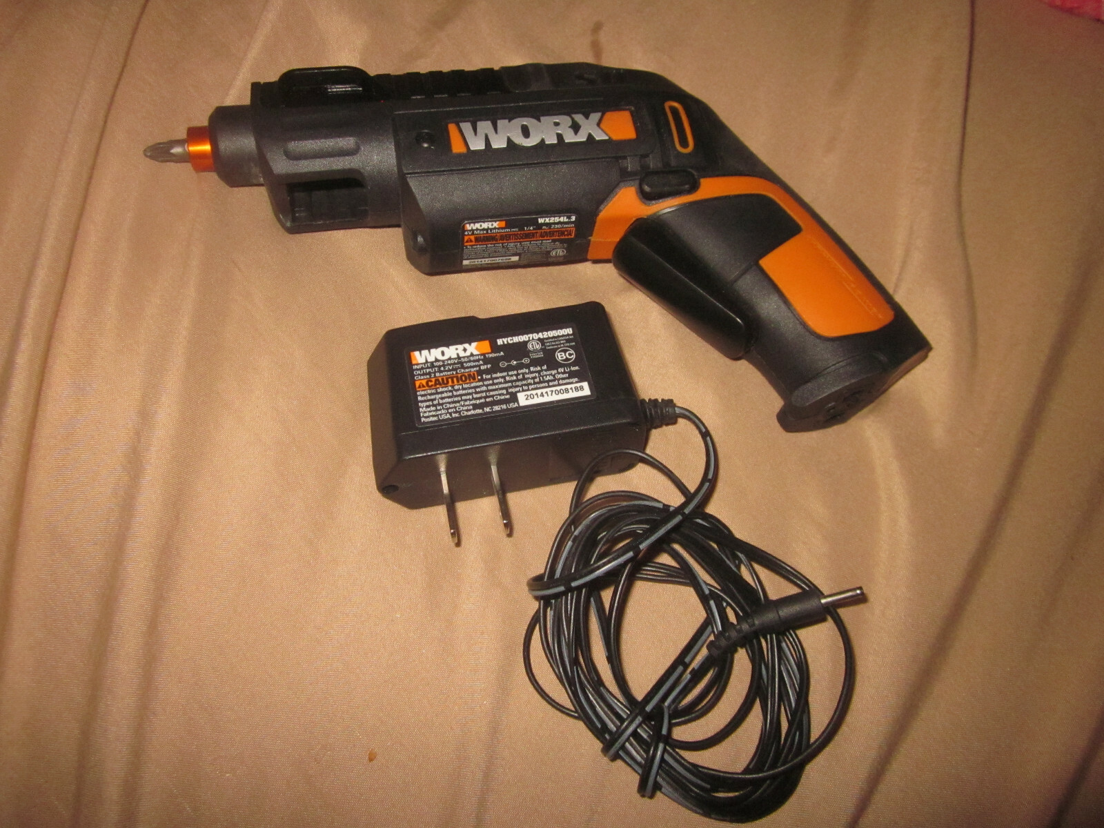 WORX WX254L.3 SEMI AUTOMATIC DRIVER