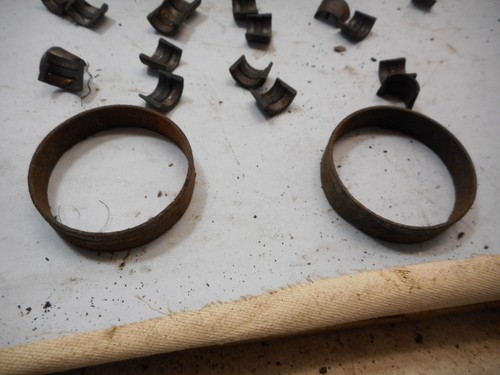 Farmall 460, 560 606 C221 Valve Train Parts, Exh Valves, Springs, Seats, Keepers