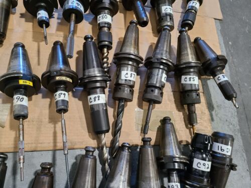 Assorted CNC Tool Holders with Cutters & Drills For Milling Machines VMC Tools E