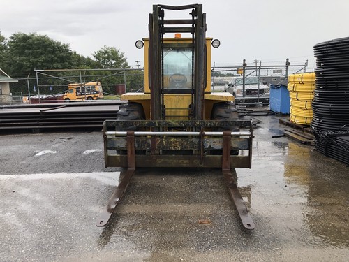 Sellick SD80 8,000LB Rough Terrain Forklift 72” Forks Off Road Cab 144” Mast