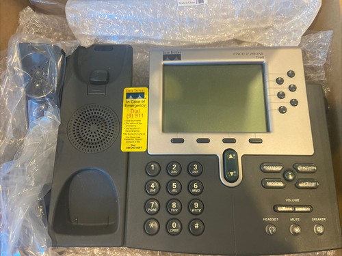 ★送料無料、ほぼ未使用 ★ Cisco Developing IP Amazon.com : Cisco IP Phone 7970G - IP Phone (Renewed