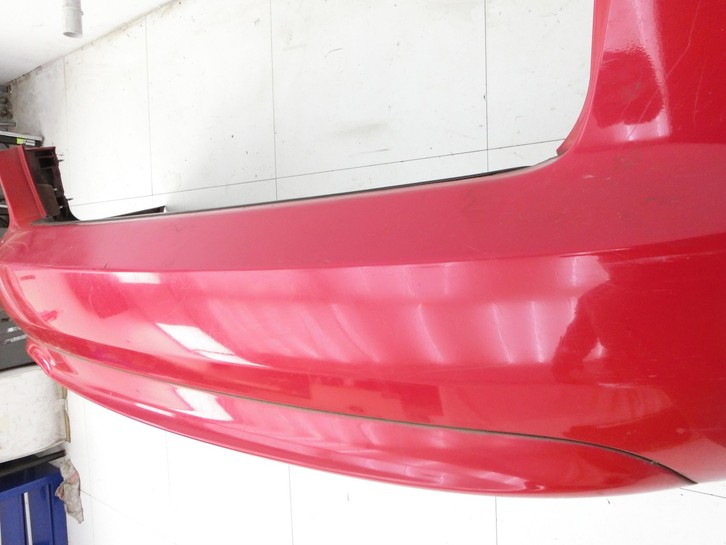 Audi A4 8E B7 04-08 Kombi Stoßstange Stoßfänger Heckstosstange Hinten LY3J Audi A4 8E B7 04-08 28.03.2007 8E9807303... Vorschau 8