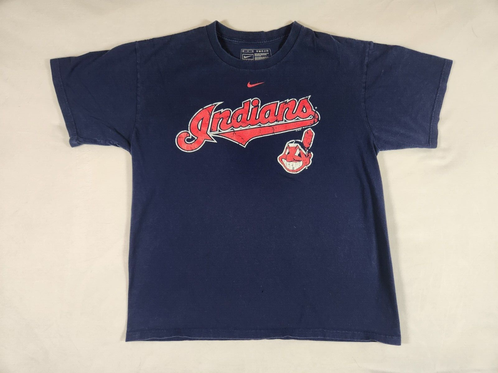 Sz M Nike Indians Baseball Tshirt Cleveland MLB Mens Medium Sz M Nike Indians Baseball Tshirt Cleveland MLB Mens Medium