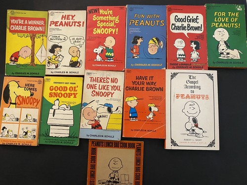 THE BIG BOOK OF PEANUTS - The 1960s (洋書) Charles Schultz The Big Book Of Peanuts Daily Comic Strips