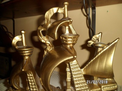 VINTAGE: MID CENTURY 1950's TV LAMP:  GOLD THREE MAST SHIP; MADDUX OF CALIF.