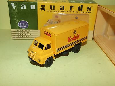 BEDFORD TYPE VAN KODAK CORGI VANGUARDS 04500 1:64