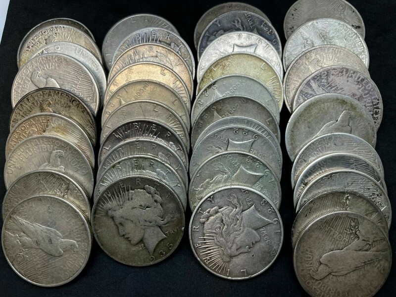 Roll Lot Of 20 1922-1935 $1 Morgan Peace Silver Dollars