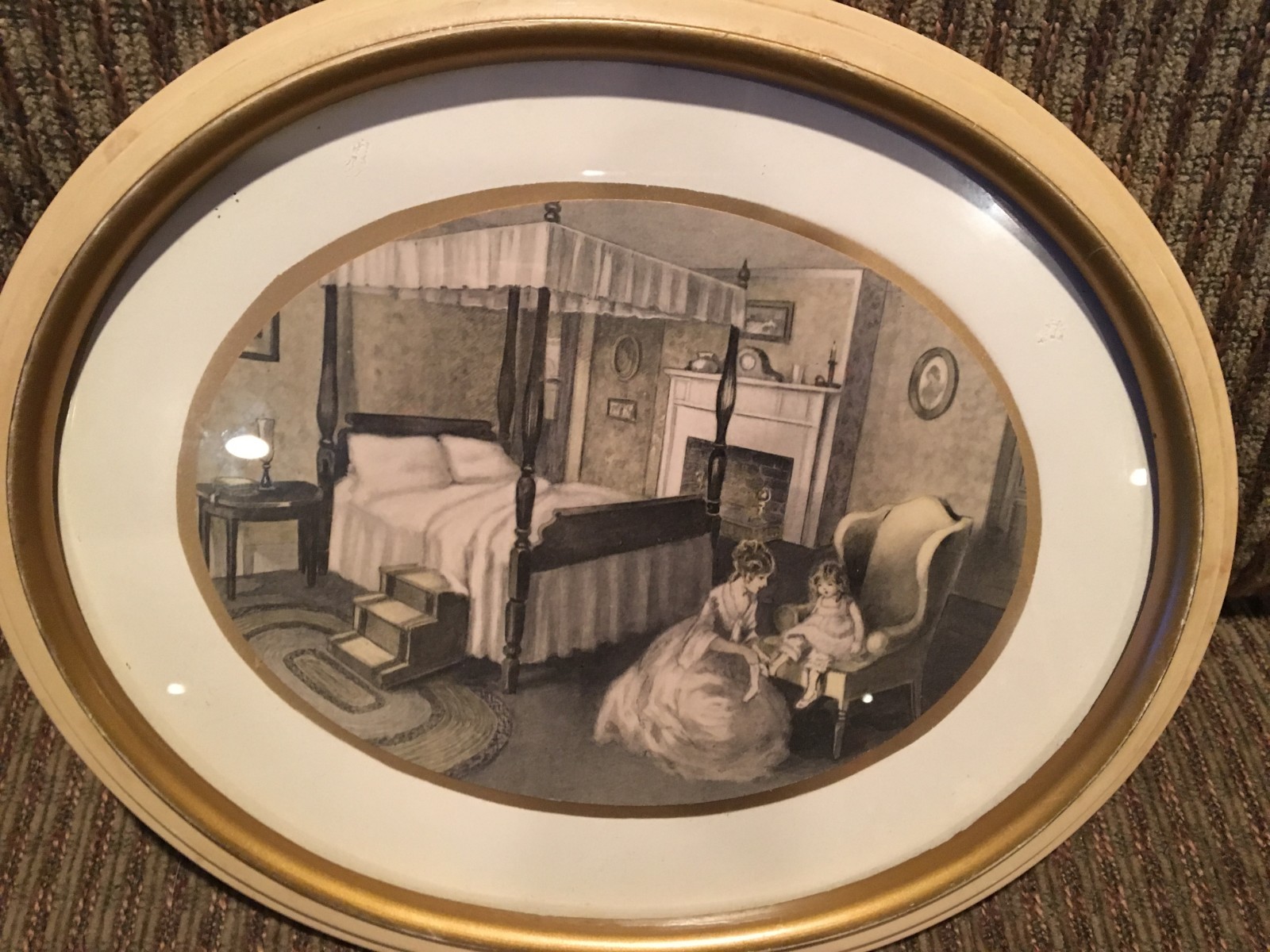 OLD PRINTS - OVAL FRAMES / MOTHER WITH CHILD- BABY-DOG / VICTORIAN / ART NOUVEAU