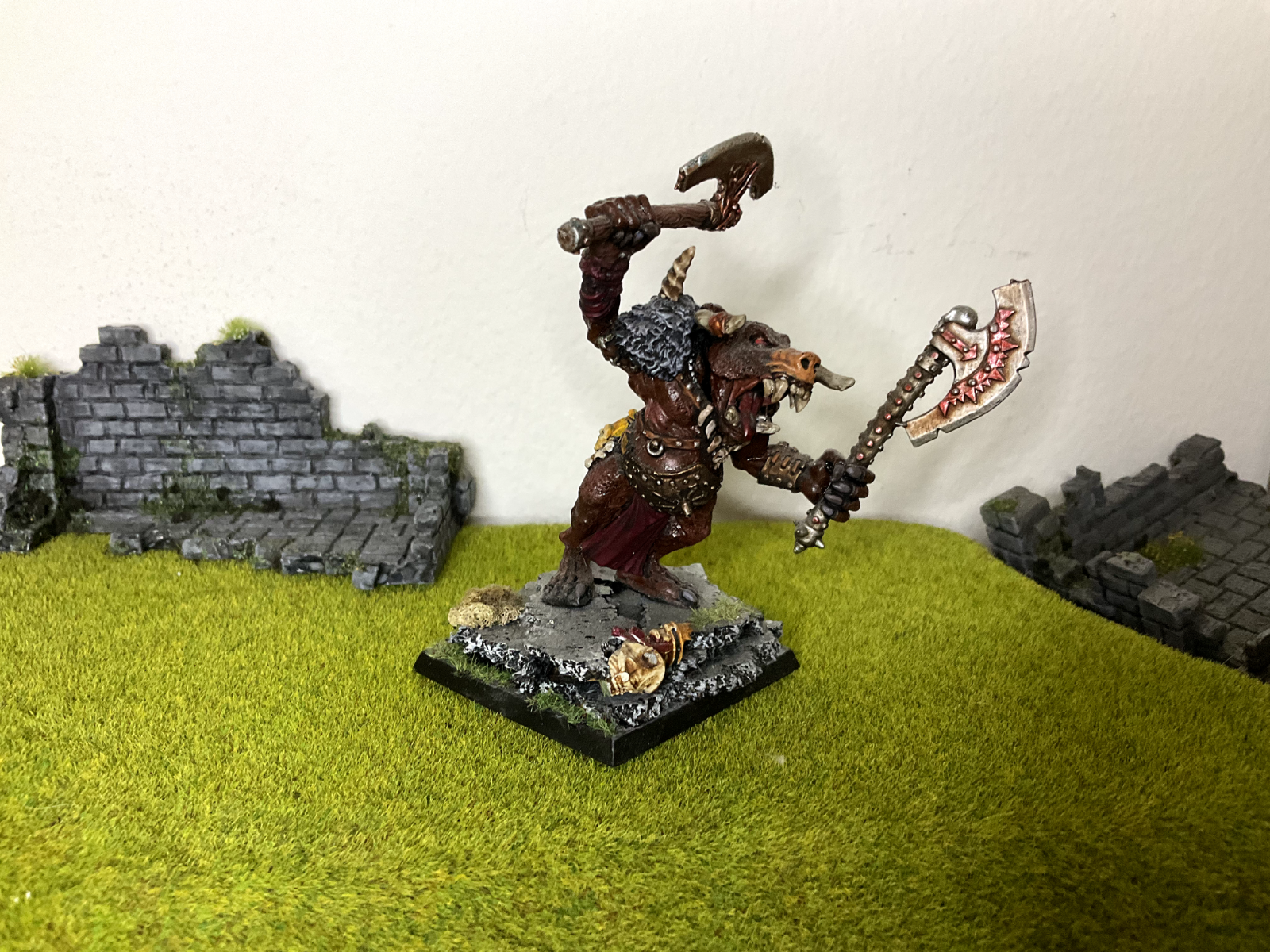 old doombull ウォーハンマー Warhammer Old World Aos chaos Doombull well Painted Metal