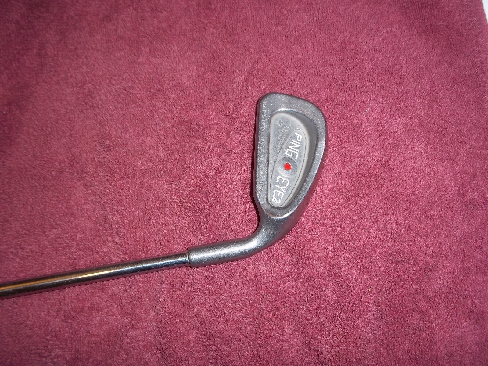 A VINTAGE PING EYE 2, RED DOT 3 IRON. RH, STEEL SHAFT.