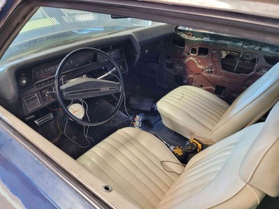 image 4 of interior