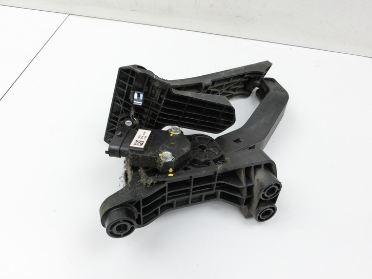 KIA Carens RP IV 13-19 CRDi 1,7 100KW Gaswertgeber Gaspedal KIA Carens RP IV 13-19 29.08.2014 35190-4A700 gebraucht Vorschau 4