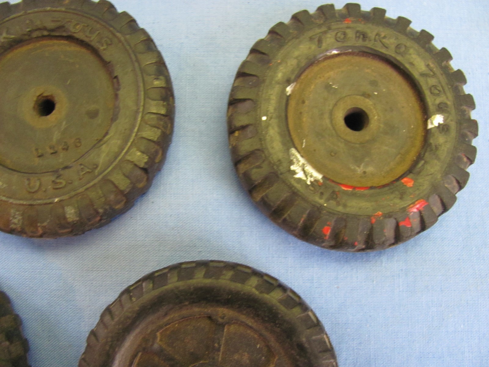 Vintage Tonka and unknown Wheels