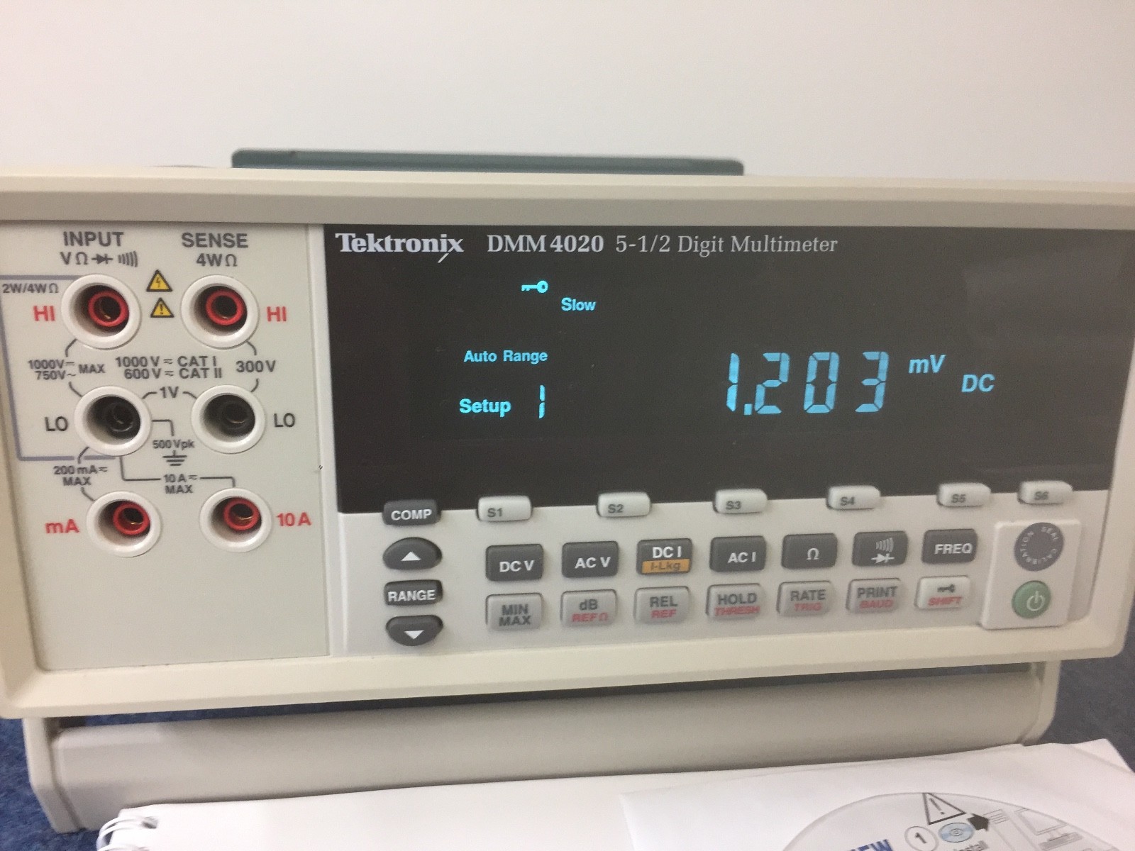 Tektronix DMM4020 5 1/2 digit multimeter