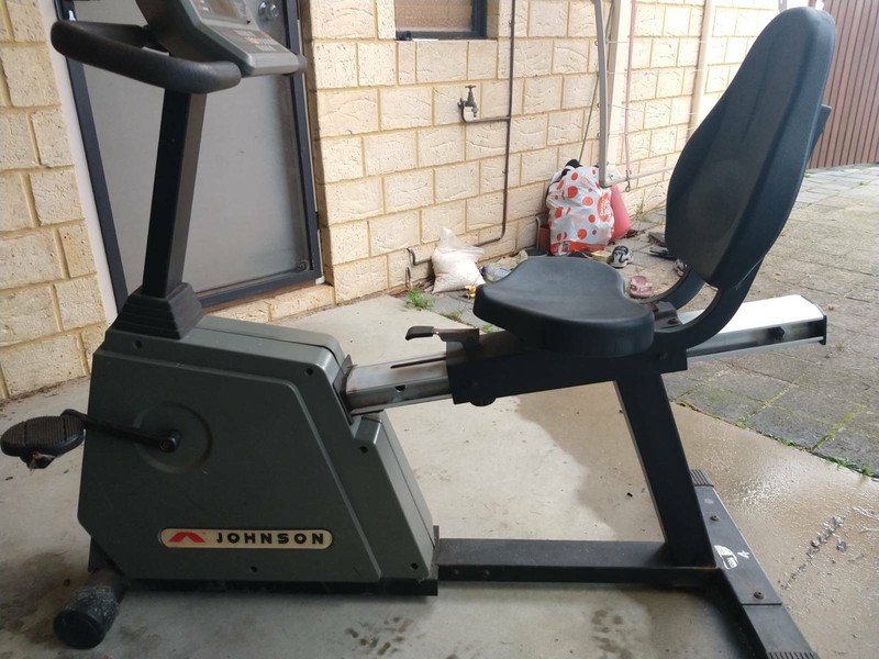 johnson 5100 exercise bike