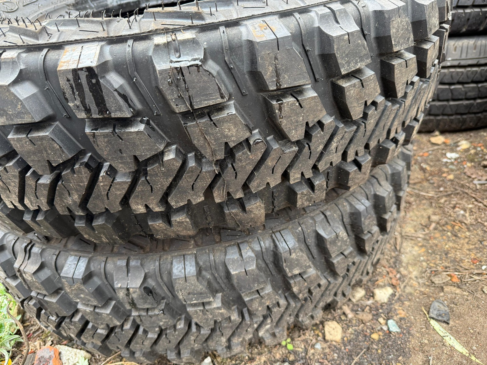 New 235 85 16 Goodyear, Wrangler, M+S 120/116Q x1 Tyre (F1_tyres) FOD YD145